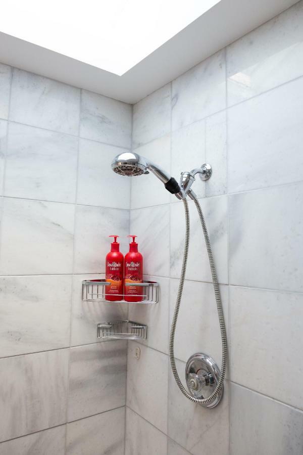 Downtown Luxury Victorian Retreat Otel Toronto Dış mekan fotoğraf
